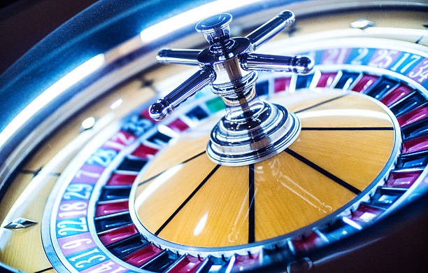 Live dealer table interface on panen4d platform